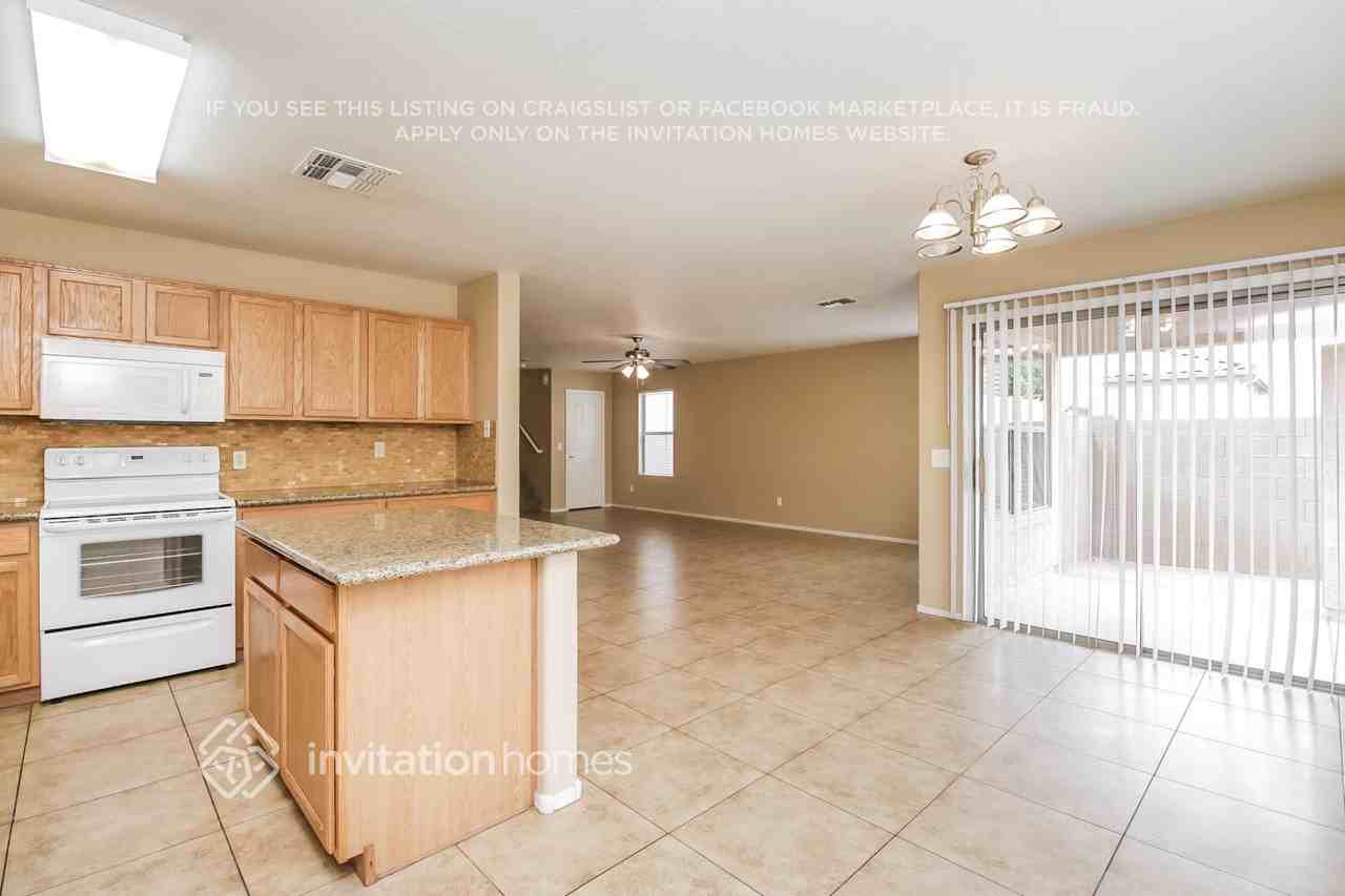 3339 S Chaparral Rd - Photo 7 of 21