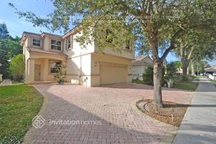 4937 Nw 55th Blvd - Photo 1 of 1