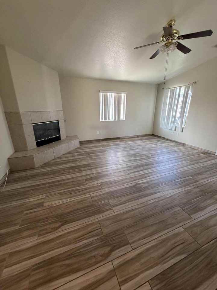 16160 Via El Rancho - Photo 2 of 13