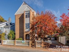 406 W 9th St #204 - Photo 1 of 1