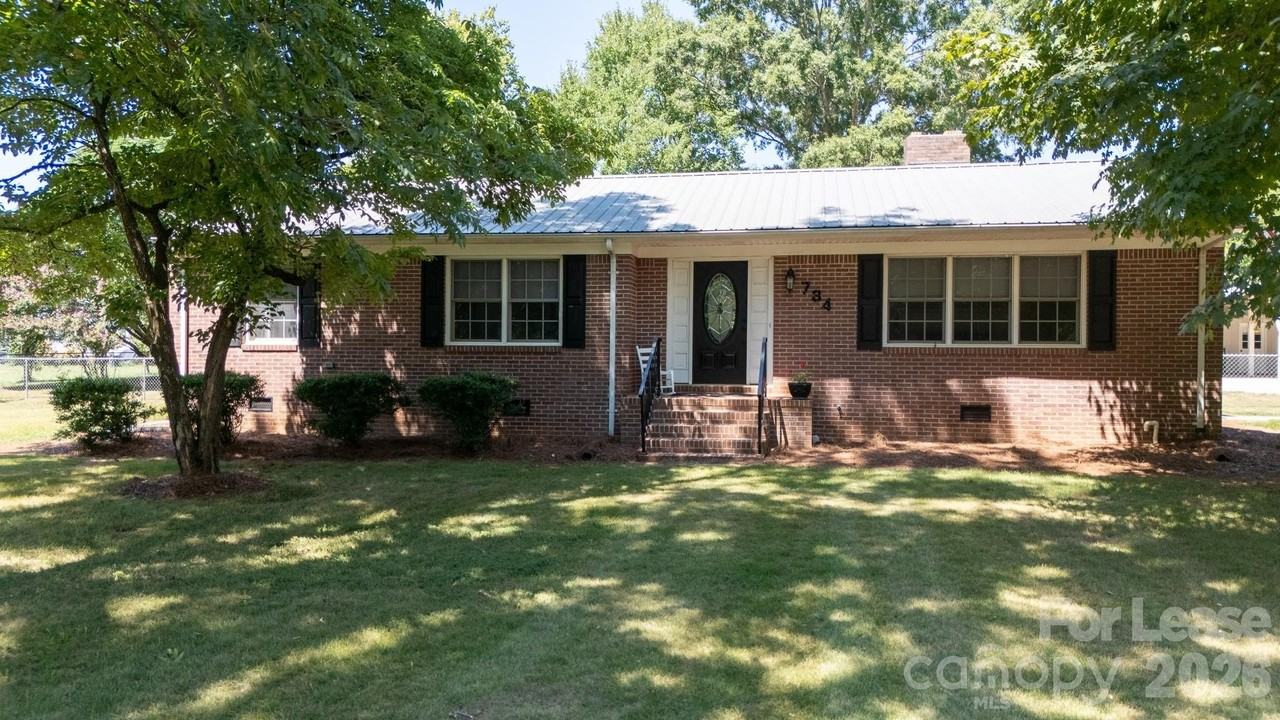 734 Culp Ferguson Rd - Photo 2 of 42