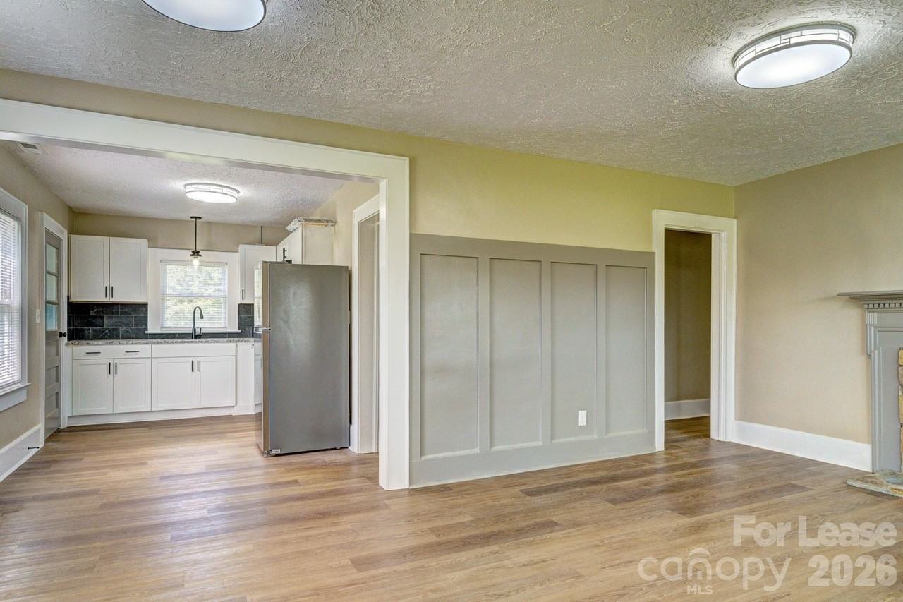 2202 W Stage Coach Trl - Photo 5 of 13