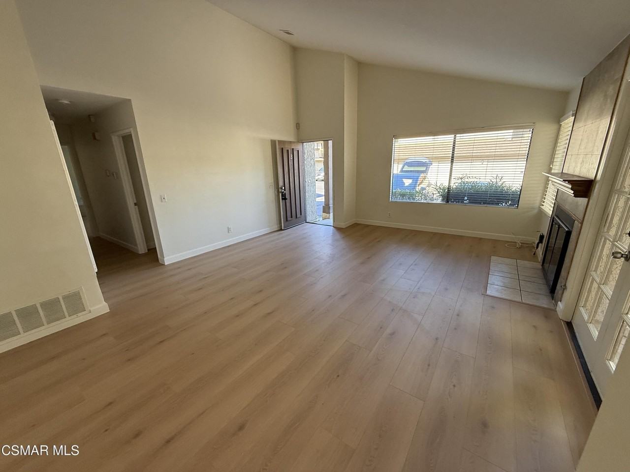 1107 Catlin St #B - Photo 5 of 9