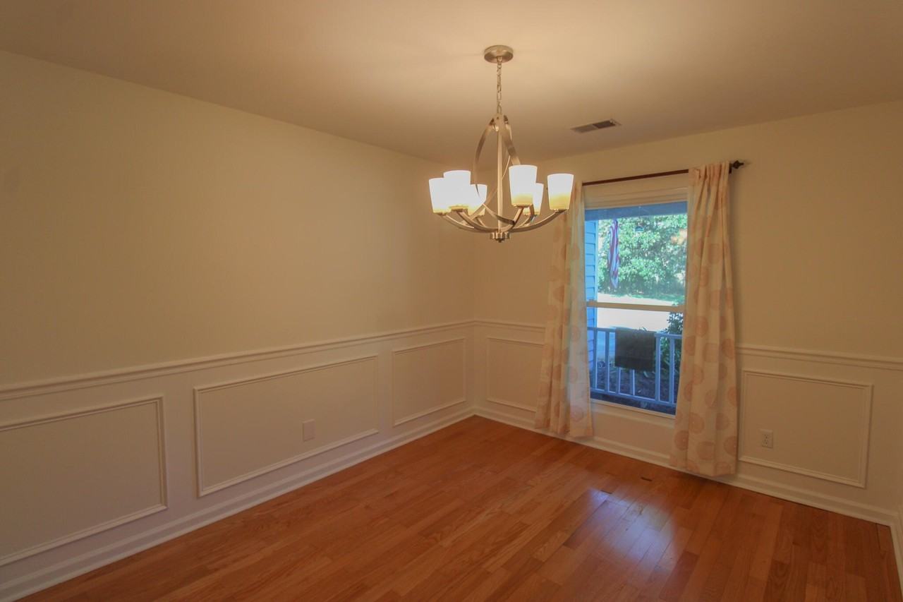 1240 Llewellyn Rd - Photo 4 of 23