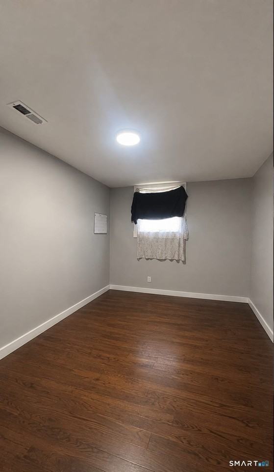 148 Rosette St #1F - Photo 6 of 7