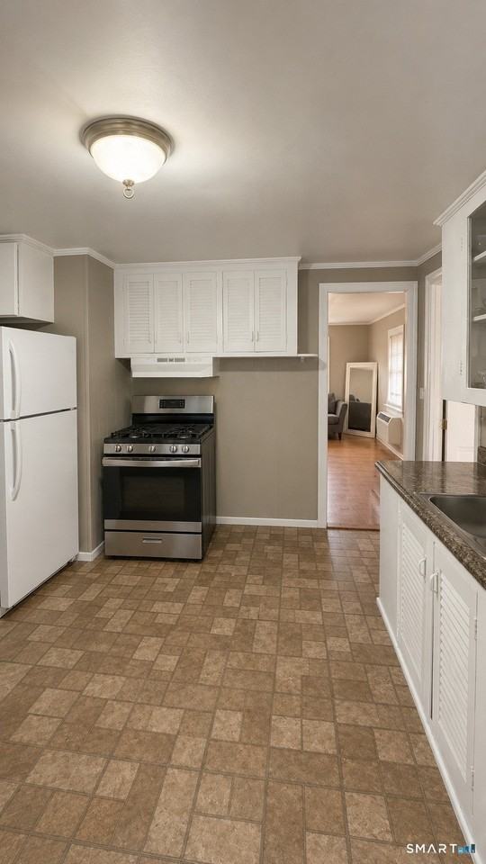 39 Rogers St #2 - Photo 2 of 19