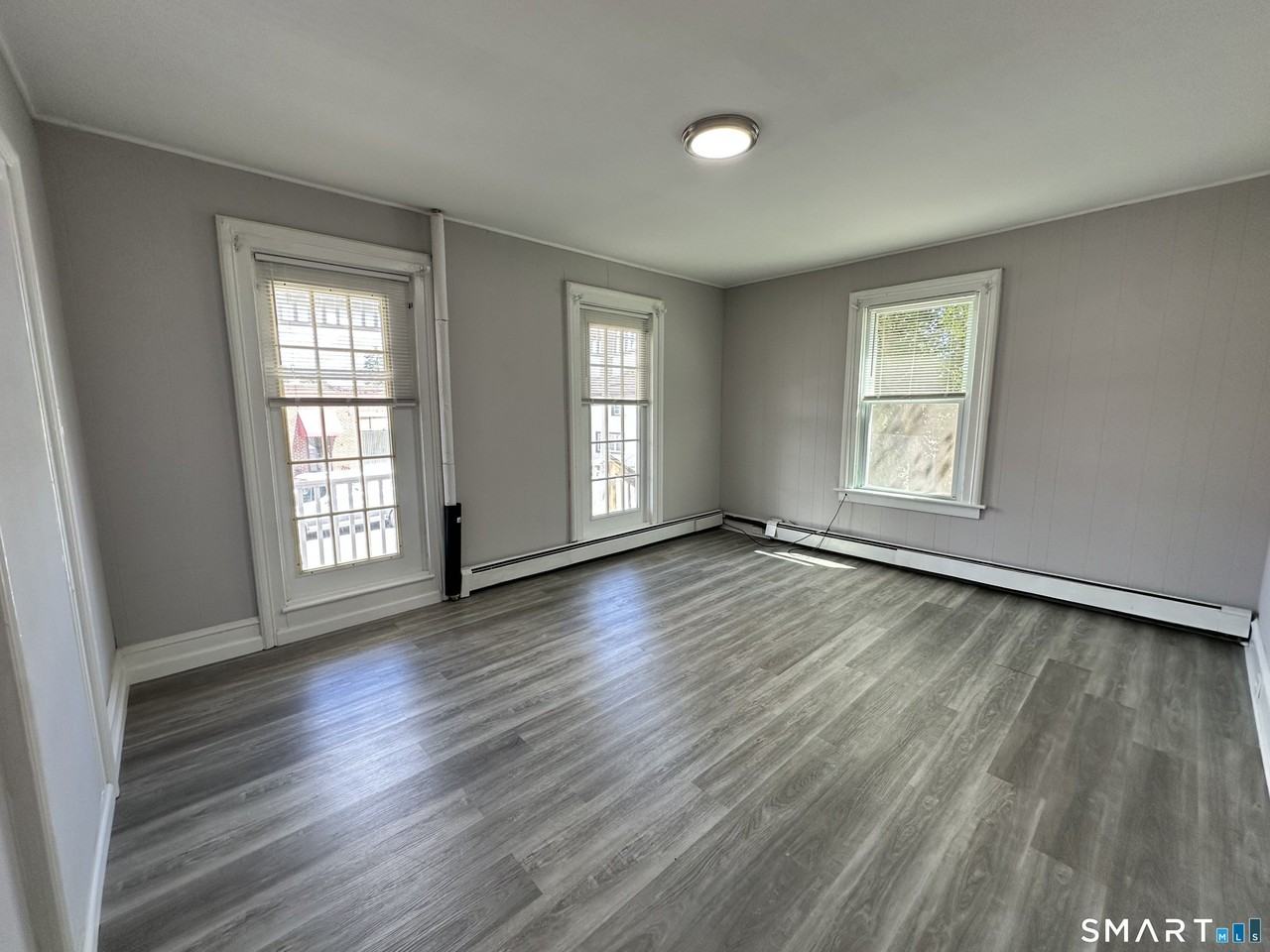 30 Jefferson Ave #1 - Photo 4 of 16