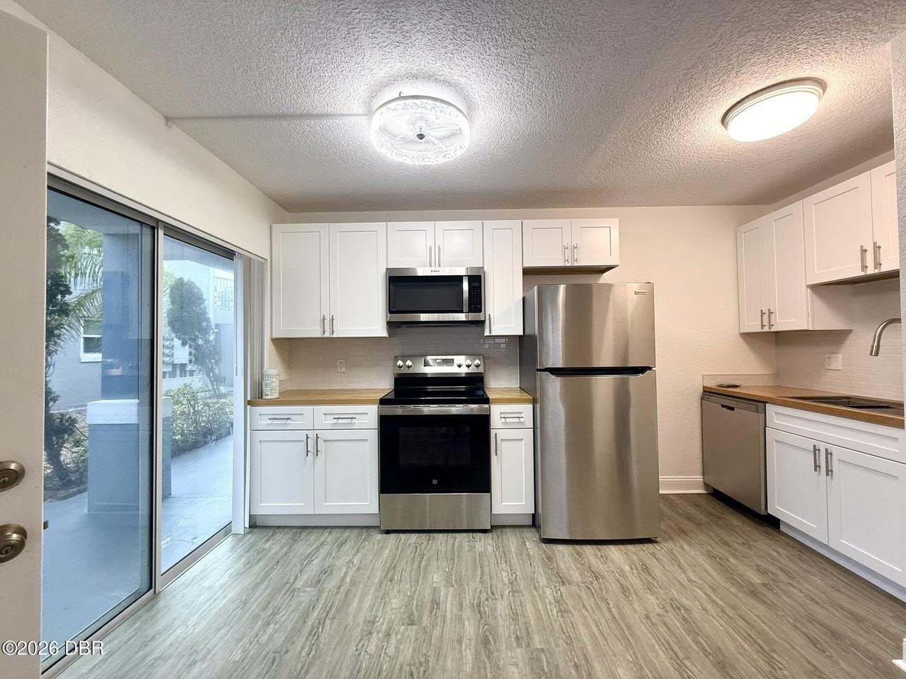 436 Auburn Dr #105