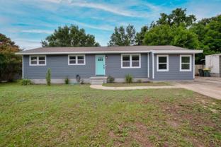 108 Moriarty St Nw - Photo 1 of 1