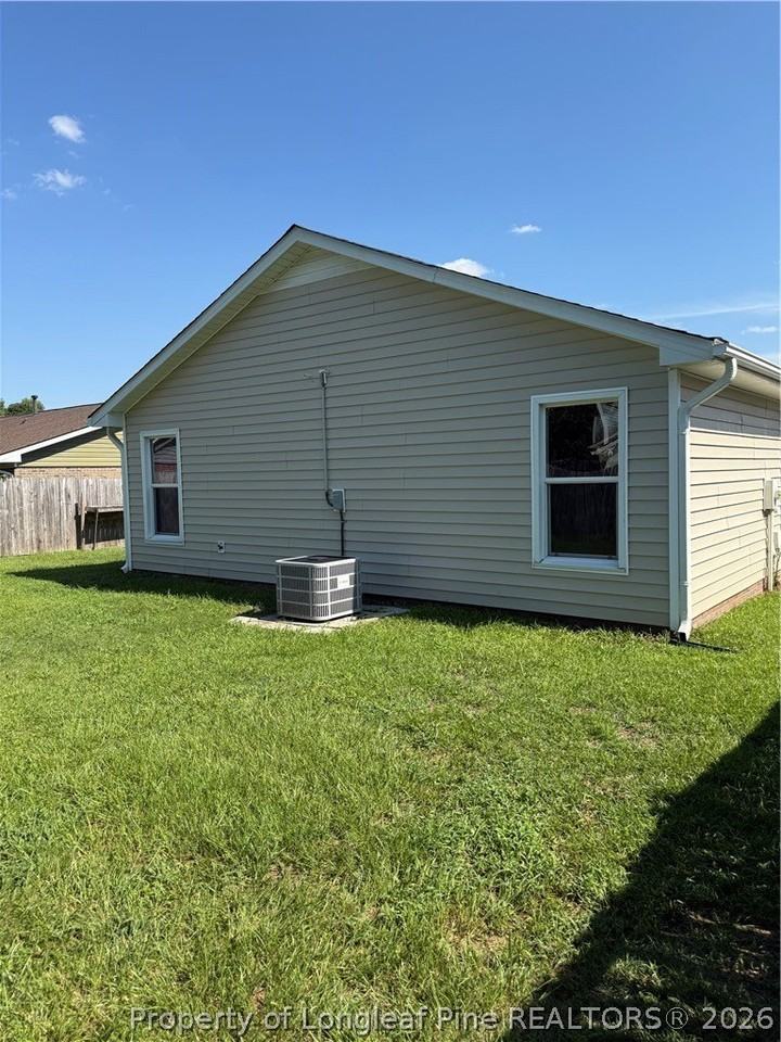 2212 Mossy Cup Ln - Photo 4 of 30