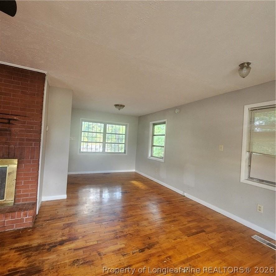 501 Spaulding St - Photo 5 of 13