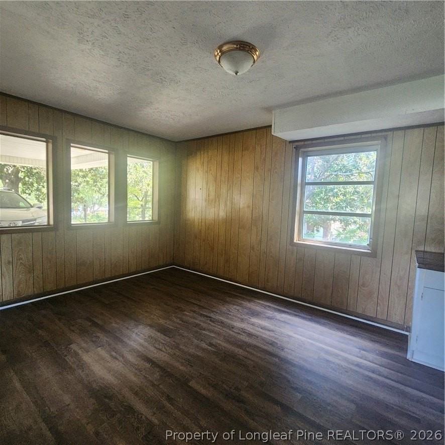 501 Spaulding St - Photo 6 of 13
