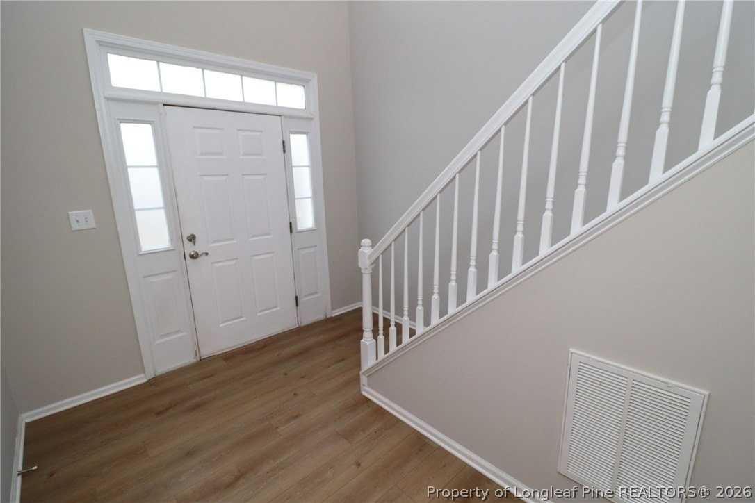 8120 Upper Lake Dr - Photo 2 of 32