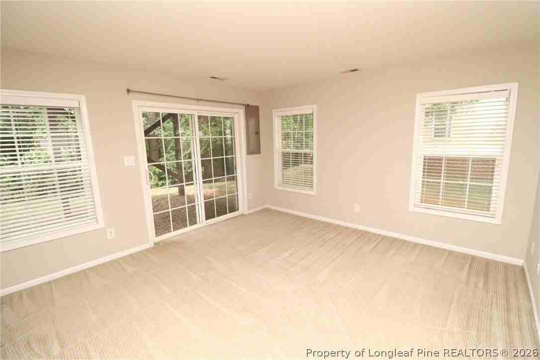 8120 Upper Lake Dr - Photo 4 of 32
