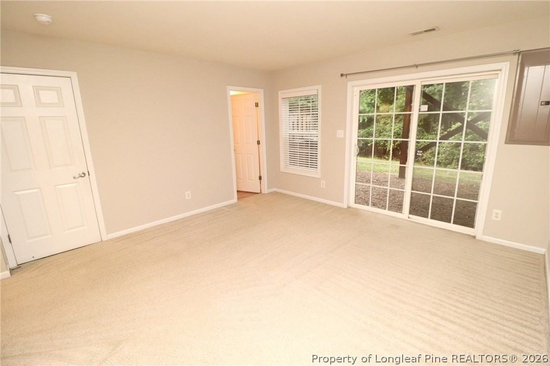 8120 Upper Lake Dr - Photo 6 of 32