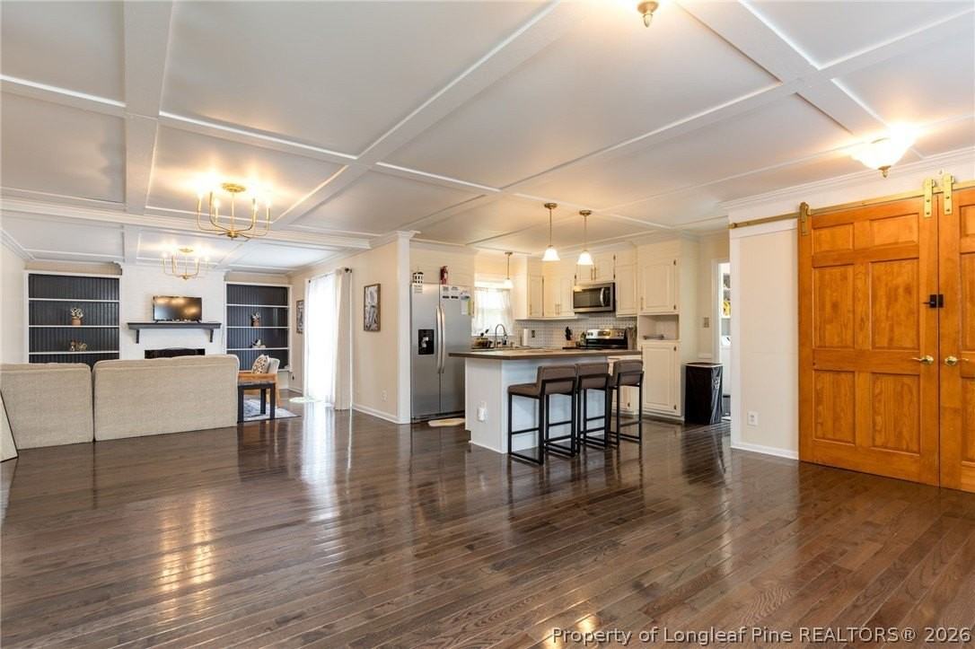 1214 Berkshire Rd - Photo 2 of 27