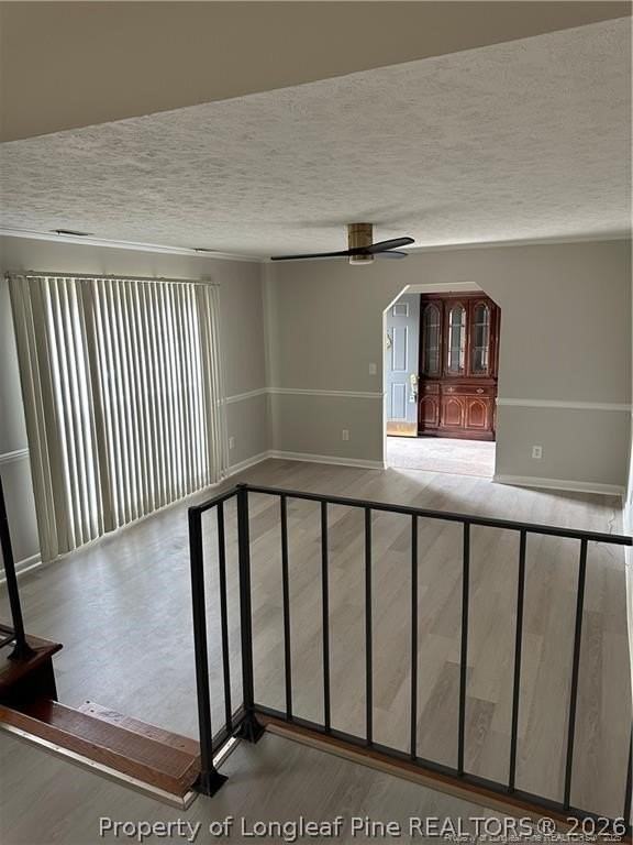 7670 Beverly Dr - Photo 3 of 16