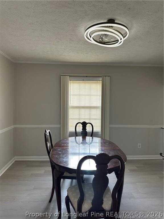 7670 Beverly Dr - Photo 4 of 16