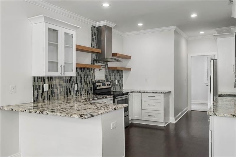 954 Byron Dr Sw - Photo 6 of 20