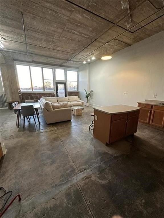 505 Whitehall St Sw #205 - Photo 6 of 12