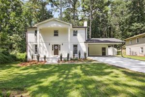 featured image of 2832 Riderwood Dr