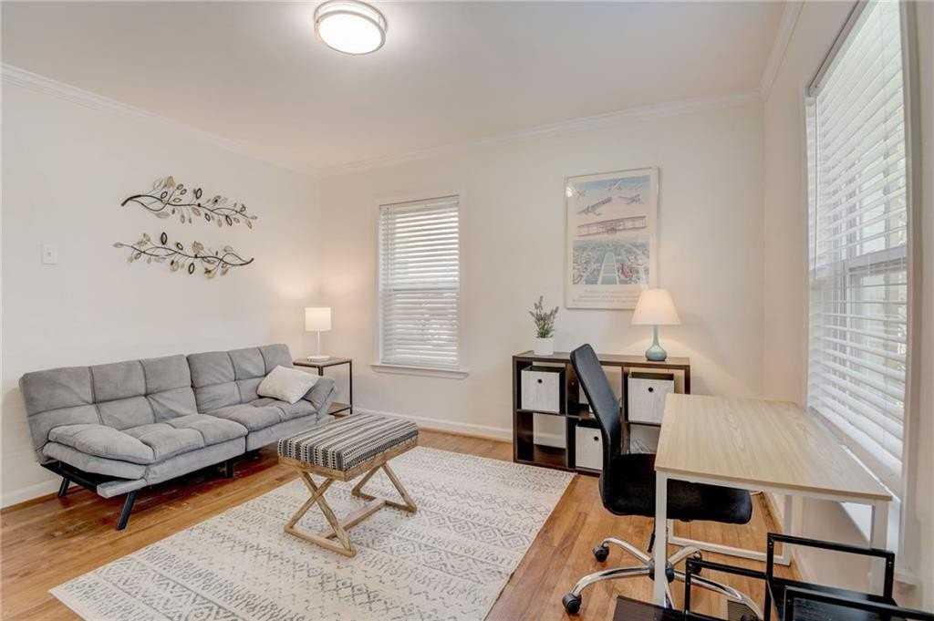 711 Campbell Cir - Photo 3 of 16
