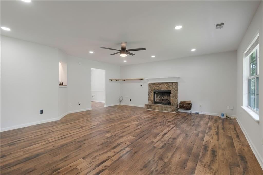 2055 Amberly Glen Way - Photo 3 of 25
