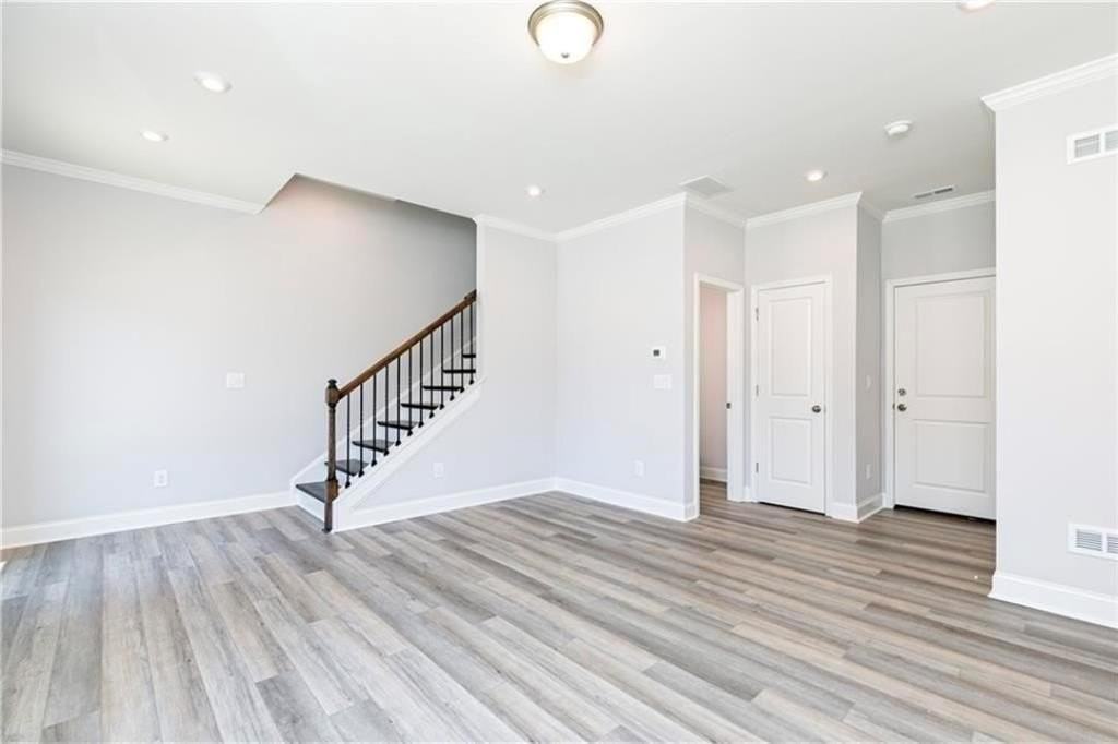 3057 Beacon Bend Xing - Photo 2 of 27