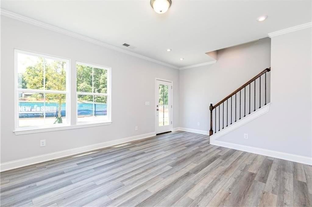 3057 Beacon Bend Xing - Photo 3 of 27