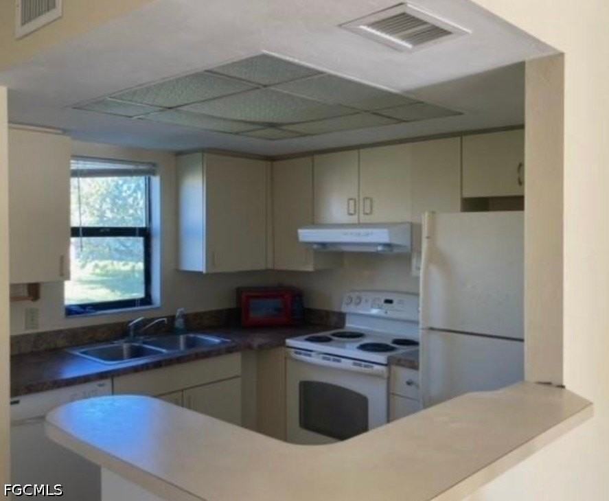 919 Se 8th Ter #5 - Photo 4 of 12