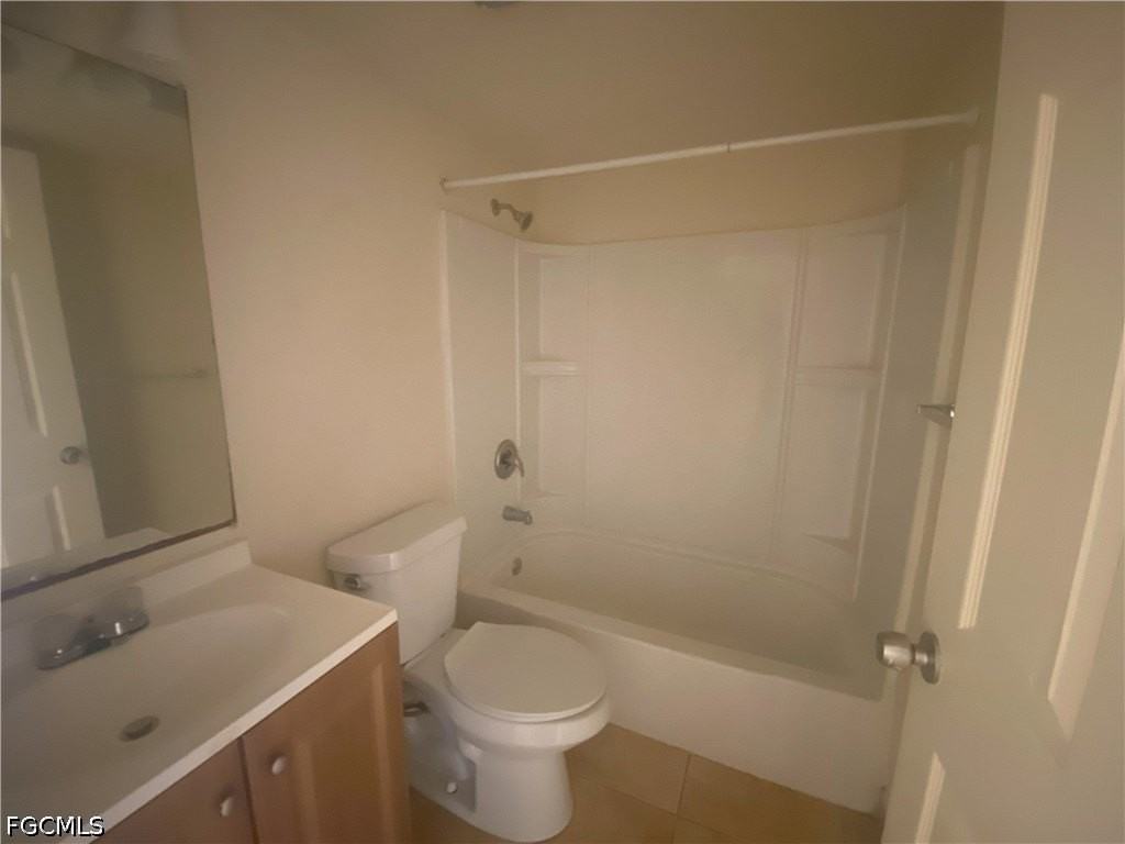 2229 Central Ave - Photo 6 of 7