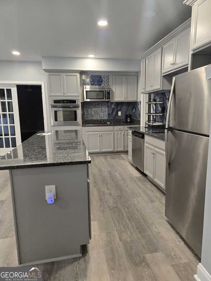 30 Grassy Springs Ct - Photo 6 of 14