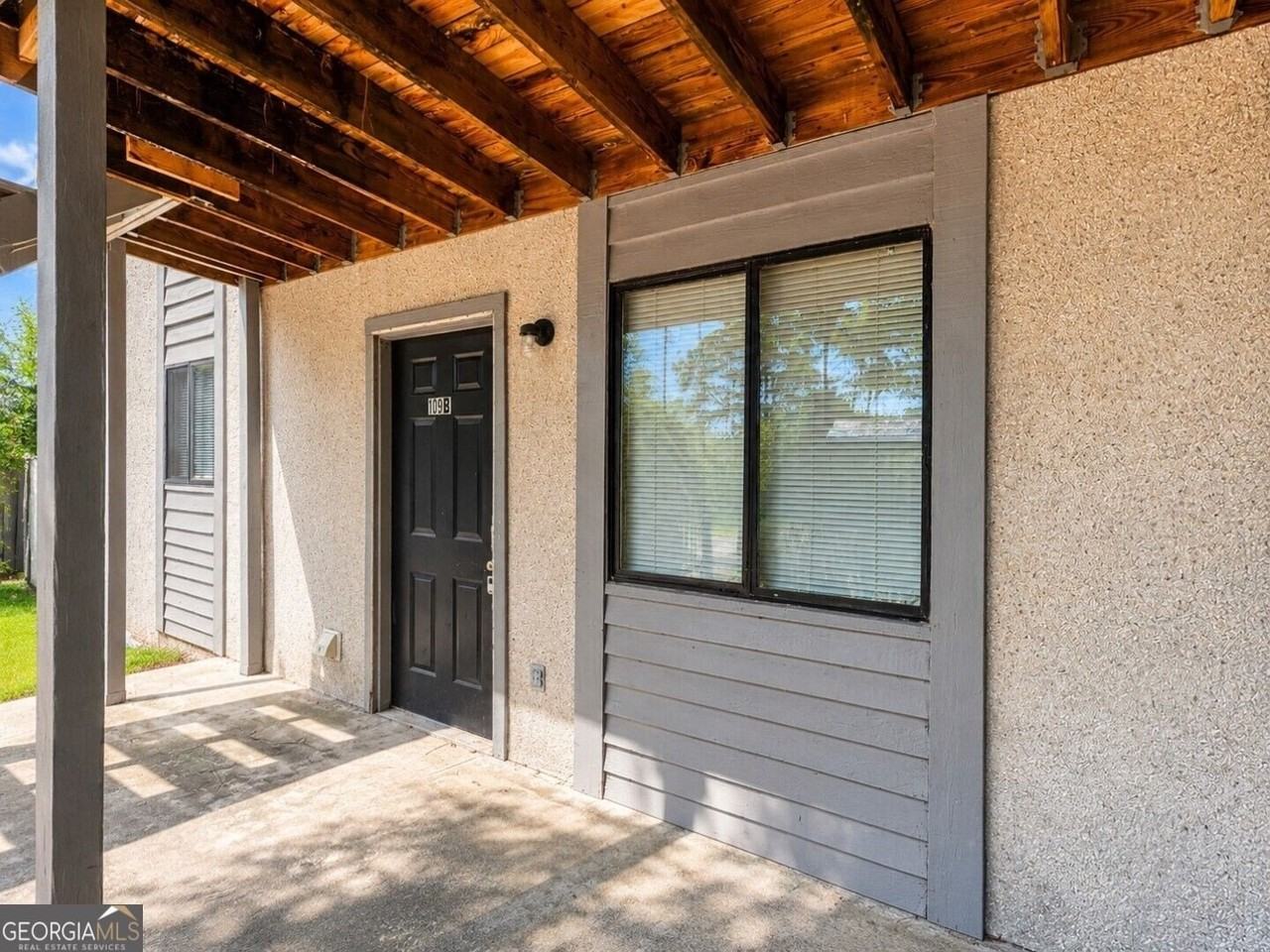 109 Sea Parc St #B - Photo 3 of 21
