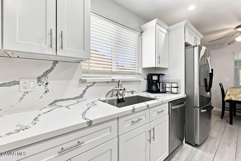 45554 6th St E - Photo 6 of 24