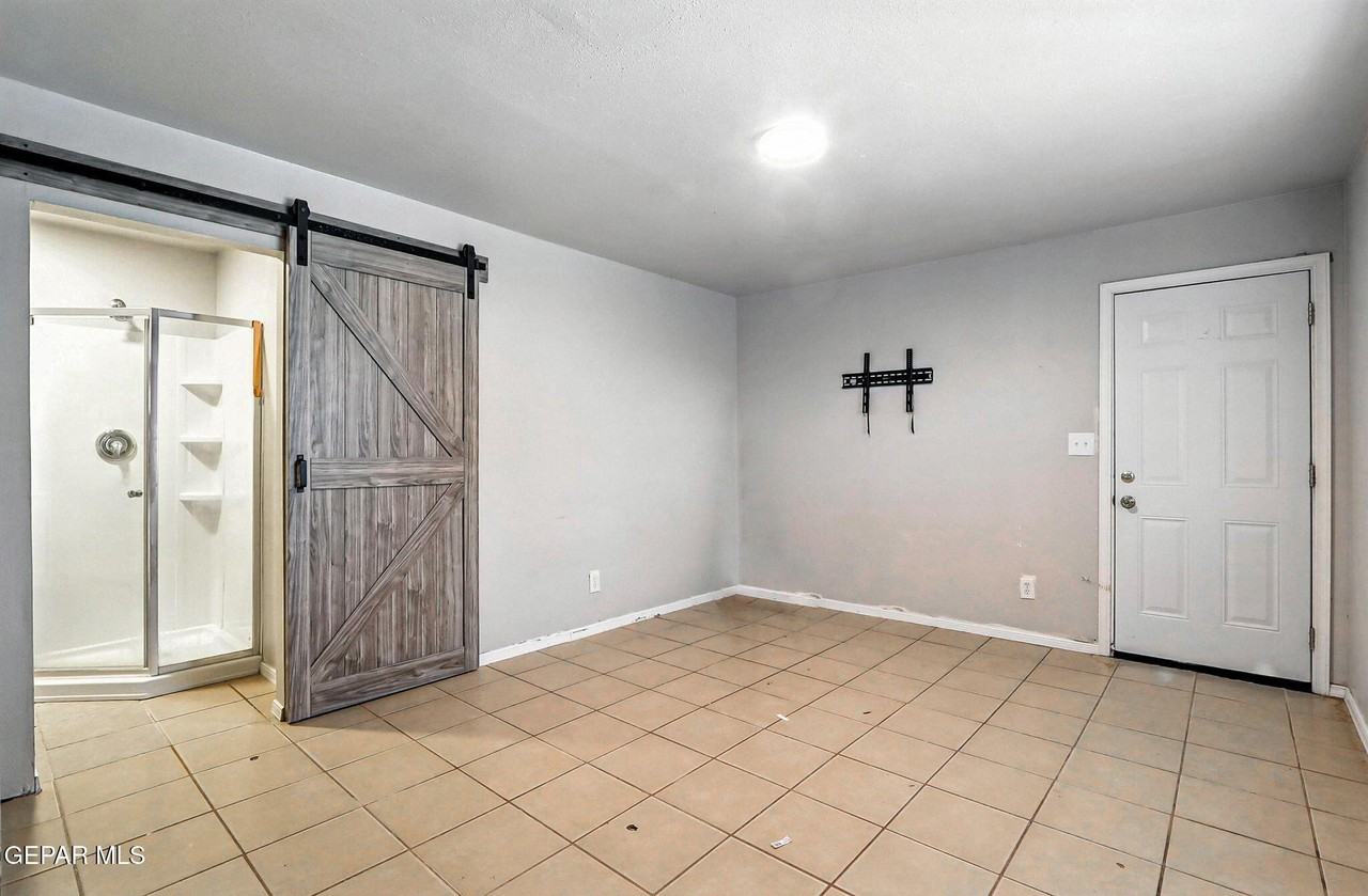 14854 Big John Dr #A - Photo 6 of 11