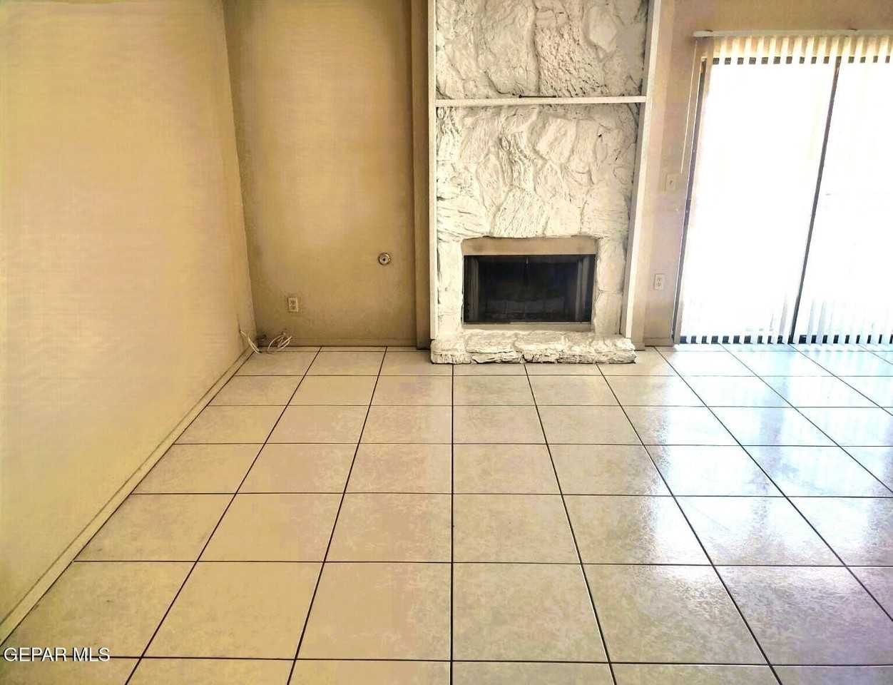 8520 Saratoga Dr - Photo 2 of 22