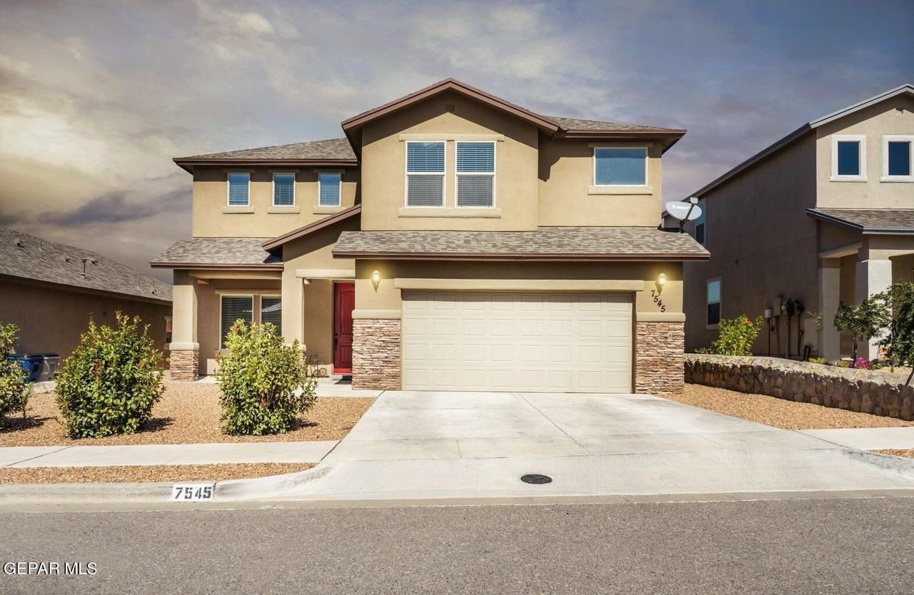 7545 Wolf Creek Dr - Photo 2 of 50