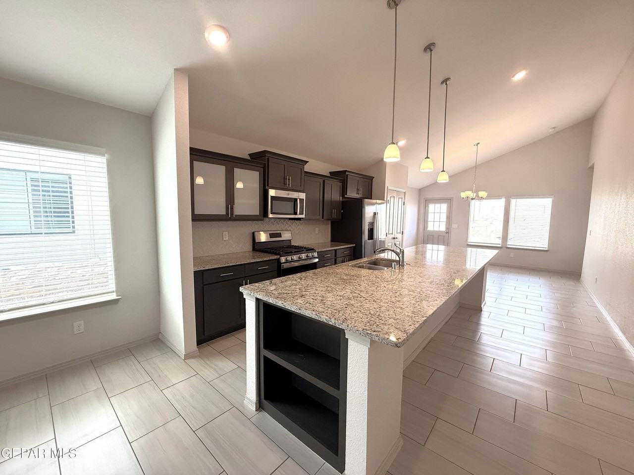 12396 Polo Norte Dr - Photo 6 of 32