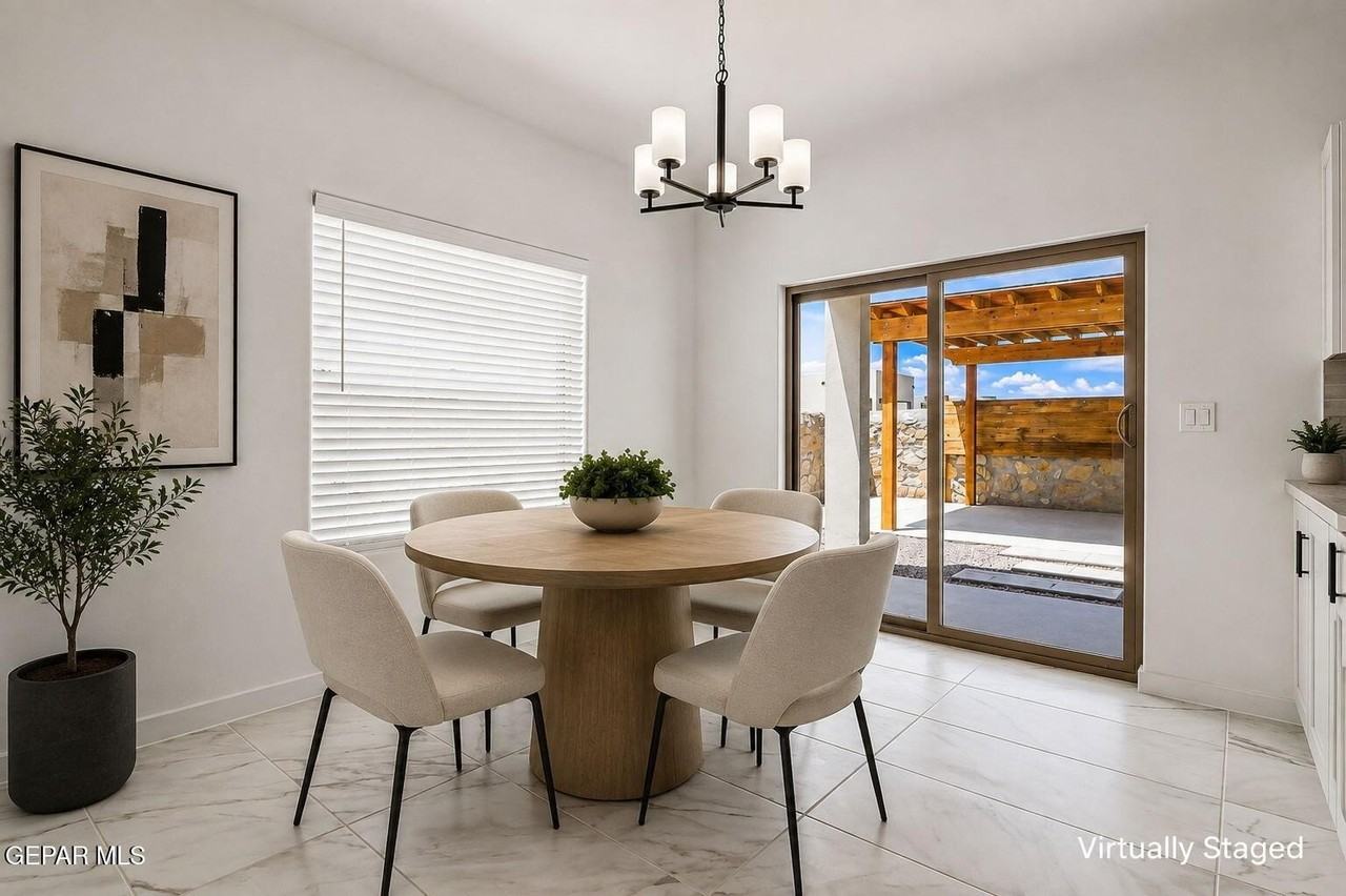 13909 Paseo Perlas Dr - Photo 4 of 46