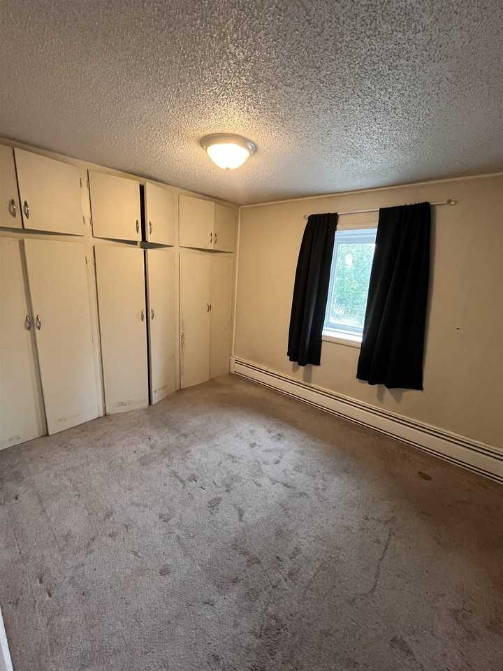 1901 Mary Ann St #8 - Photo 5 of 6