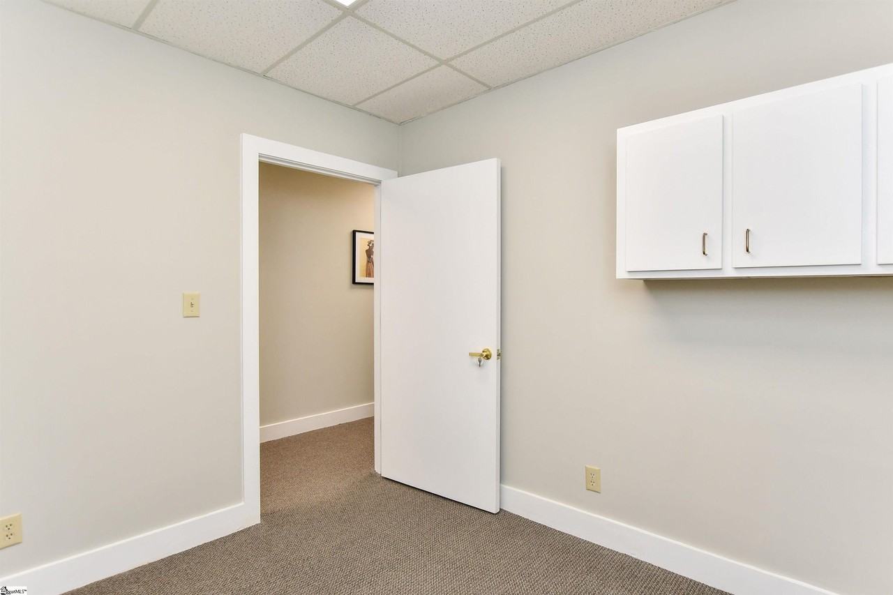552 Memorial Drive Ext - Photo 5 of 5