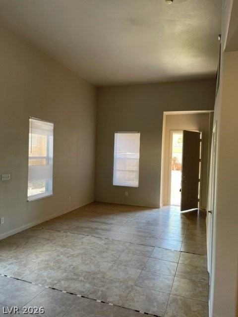 10516 Allthorn Ave - Photo 5 of 18