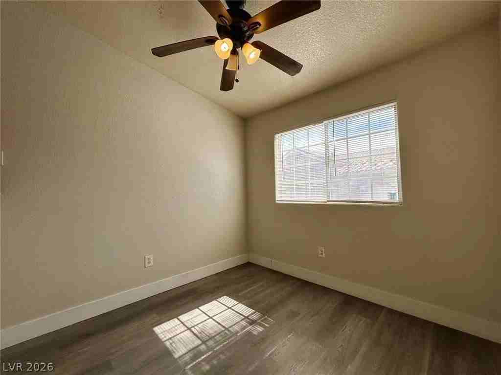 4730 E Craig Rd #2094 - Photo 7 of 20