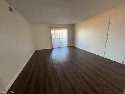 2680 Atlantic St #3 - Photo 3 of 10