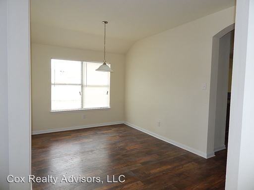 2256 Old Leonard St - Photo 3 of 11