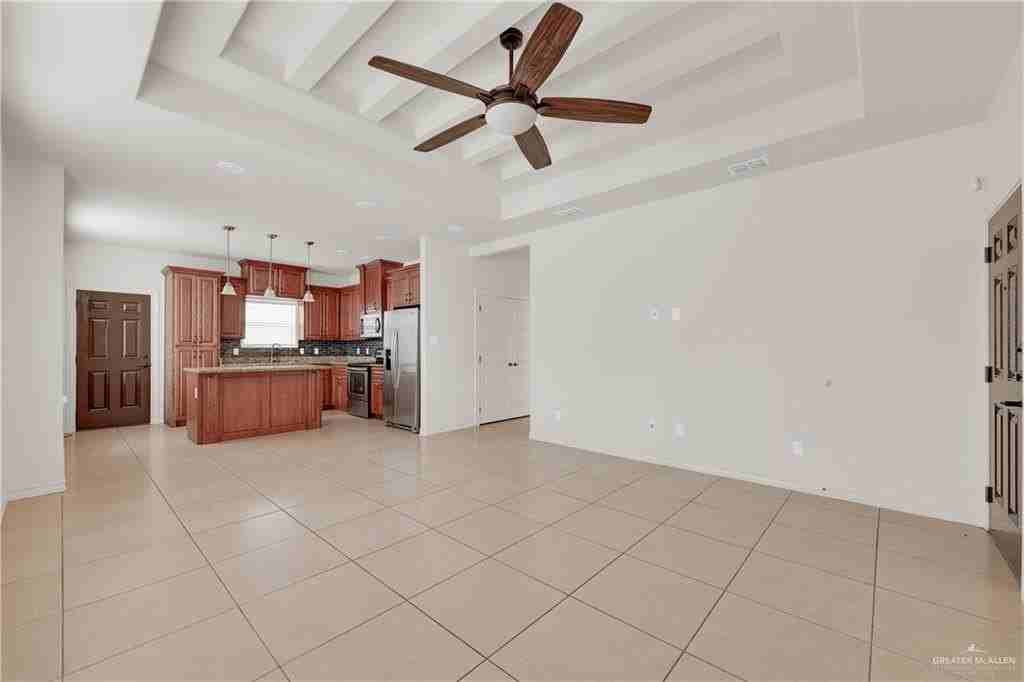 2801 Sabercat Ave #3 - Photo 4 of 14