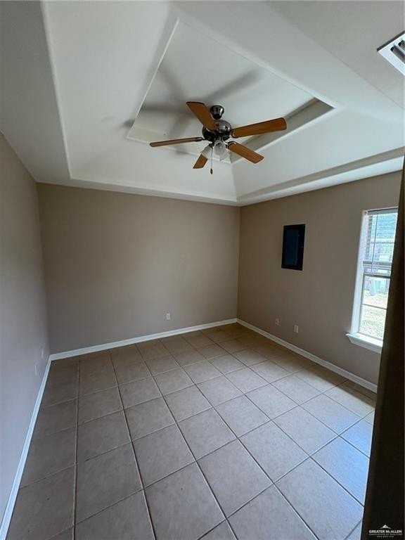 612 Jade St #1 - Photo 4 of 8