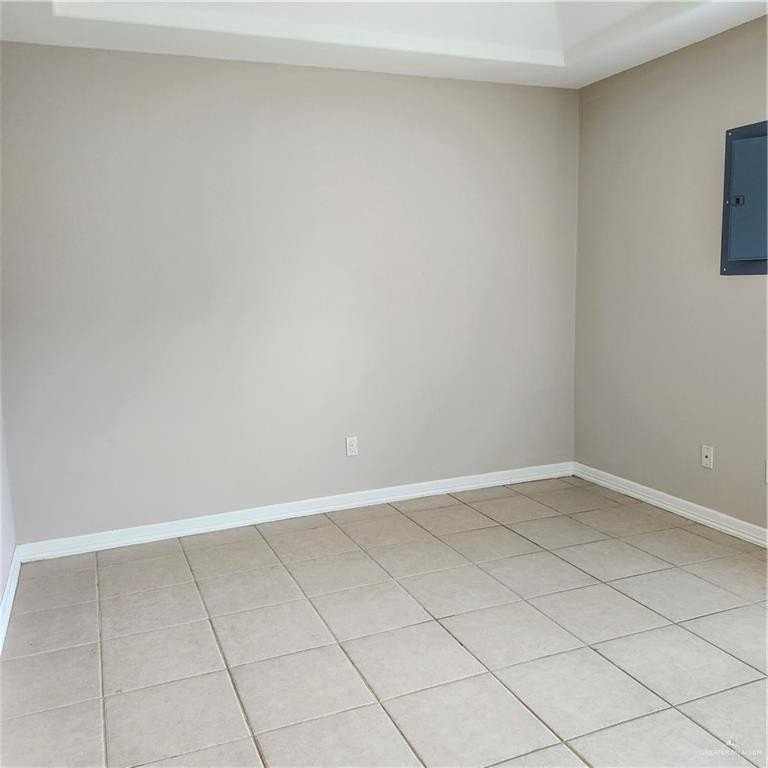 612 Jade St #1 - Photo 7 of 8