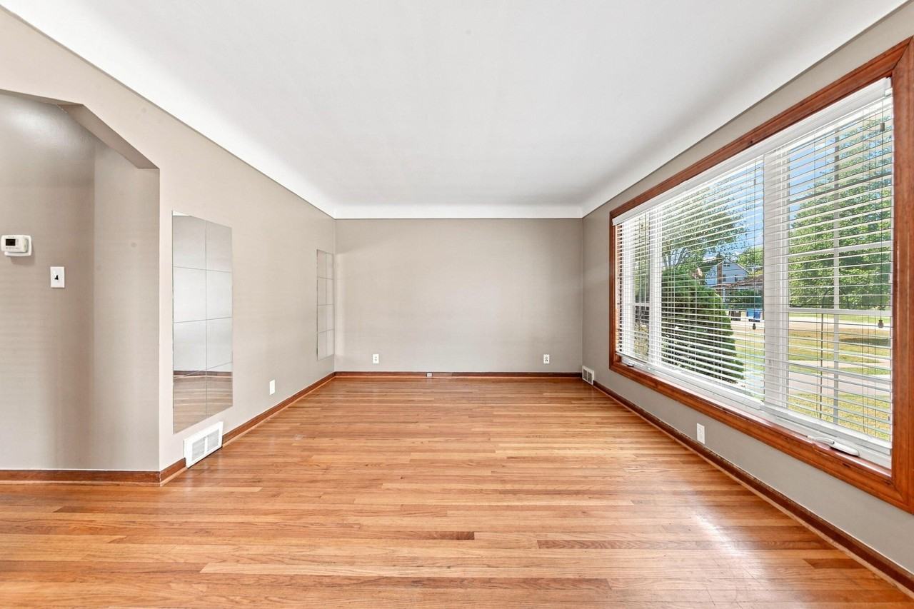 11386 Hemingway - Photo 7 of 29