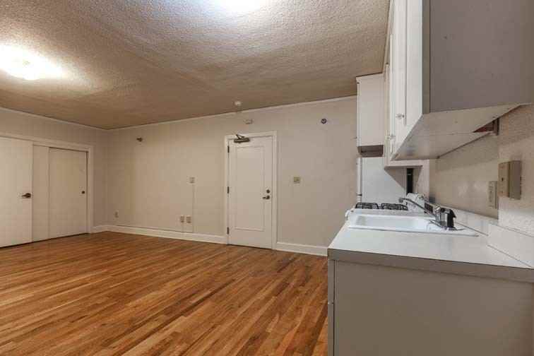 JEANNE MANOR APARTMENTS (JEAN01) - Photo 5 of 50